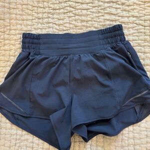Lululemon Hotty hot Shorts